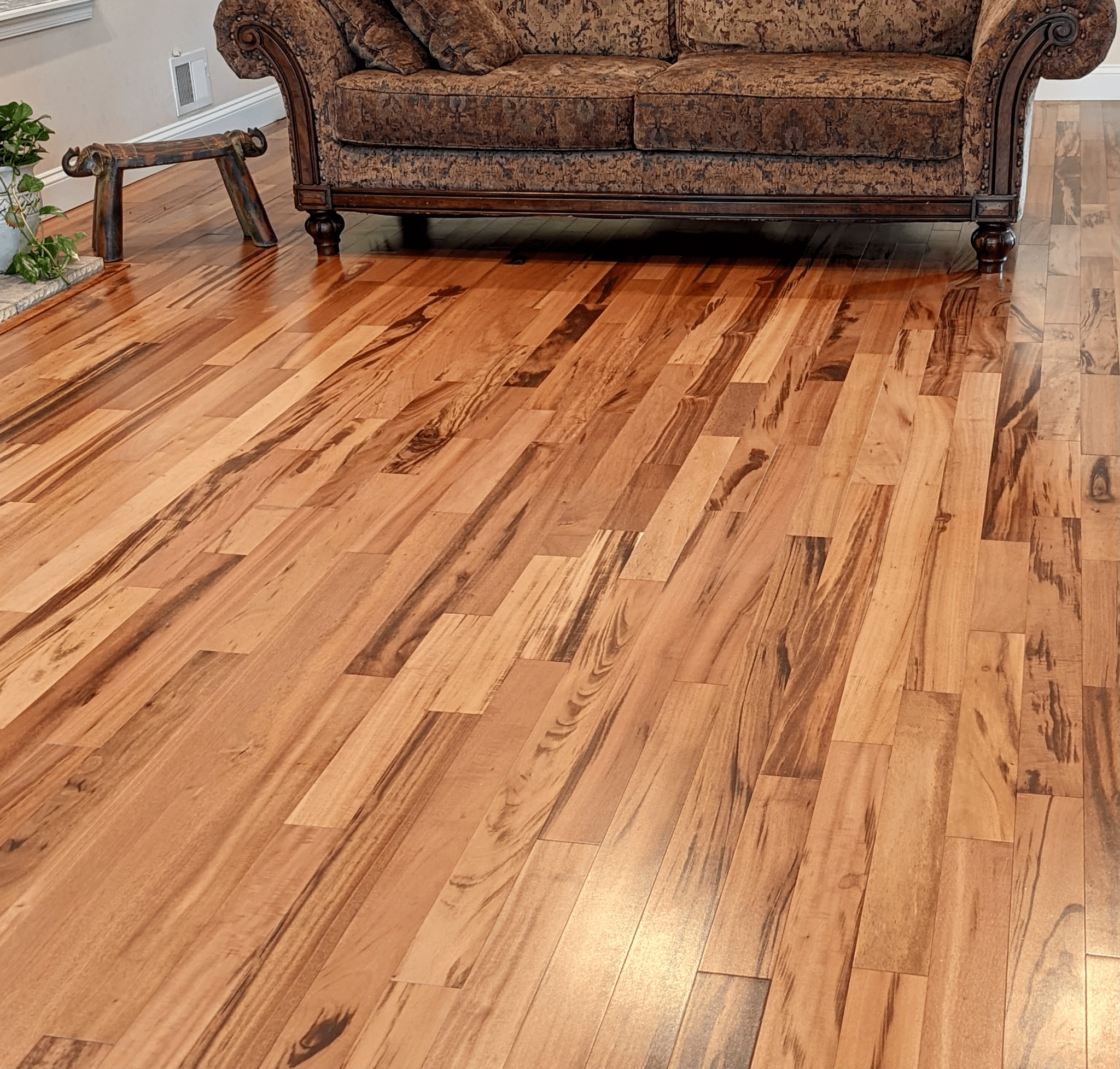 Brazilian Koa (Tigerwood) Prefinished Solid Premium/A Grade 3/4" x 4" x Random Length 1' - 7' - Hardwood Prefinished - BKPFCL - 34x4 - Brazilian Direct LTD