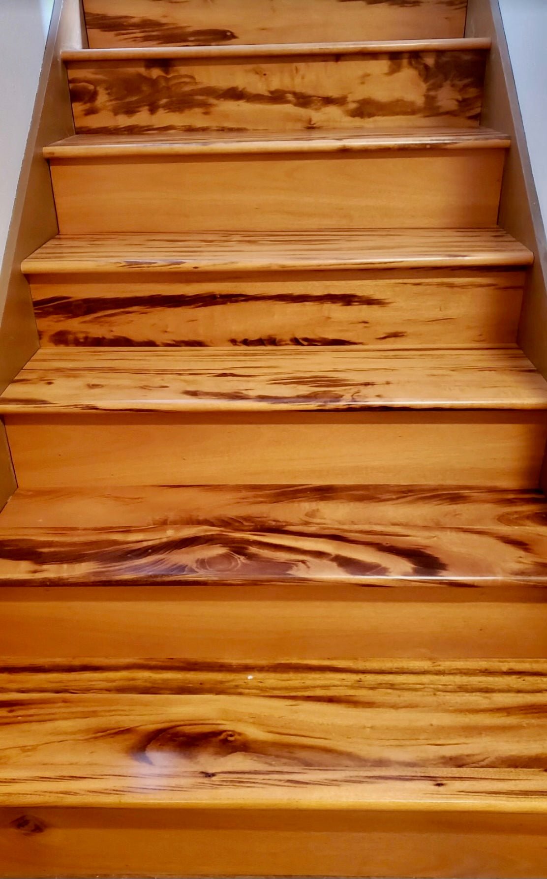 Brazilian Koa (Tigerwood) Prefinished Solid Premium/A Grade 3/4" x 4" x Random Length 1' - 7' - Hardwood Prefinished - BKPFCL - 34x4 - Brazilian Direct LTD
